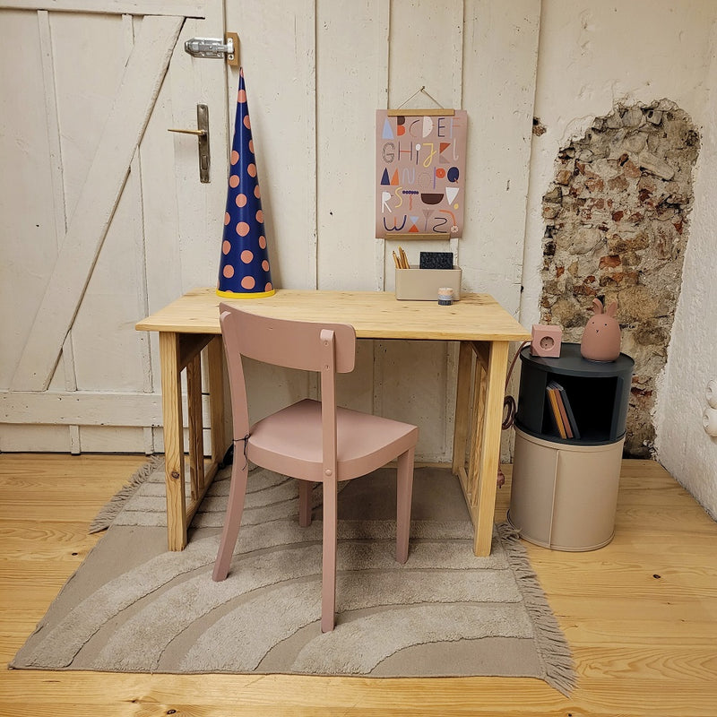 children's table "Theodor"