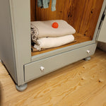 Kleiderkasten "Olivia"