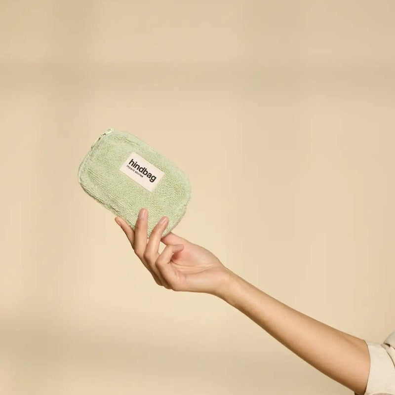 Geldbörse flauschig mandelgrün