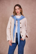 "Sophie Hood": Hellblau