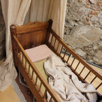 Französisches Babybett