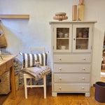 display case "Ester"