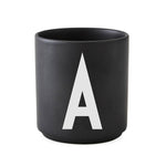 ABC Cups Schwarz - Design Letters