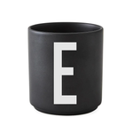 ABC Cups Schwarz - Design Letters