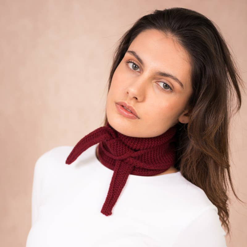 Kleiner "Sophie-Schal": Weinrot