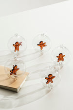 Glaskugel Lebkuchenmann mit Zuckerstange