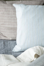 Kissenbezug hellblau gestreift 50 x 50 cm  | IB Laursen