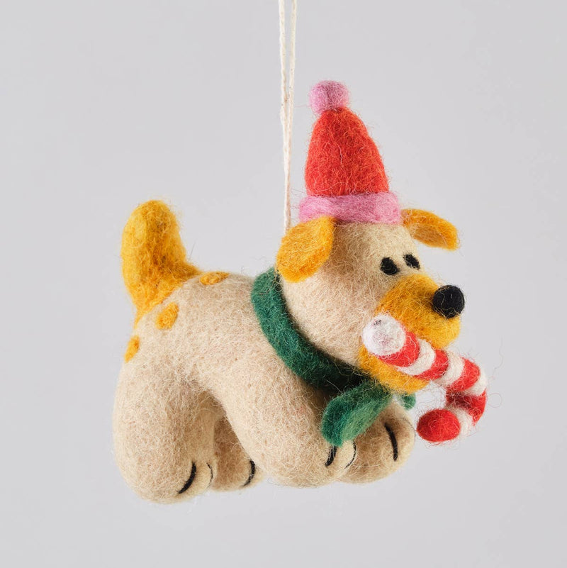 MARTHA Hund - hängender Filzanhänger