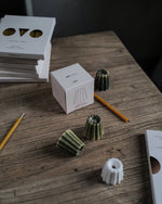 Kerzenhalter aus Porzellan - Glänzendes