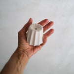 Großer Porzellan-Kerzenhalter - Glänzendes