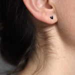 GRANT Herzohrringe (schwarz)