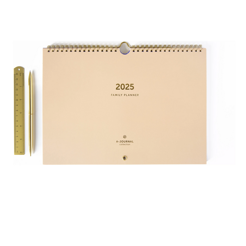 Family Planner 2025 – Beige